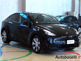 TESLA Model Y usata, con Park Distance Control