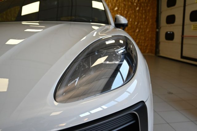 PORSCHE Macan usata 14