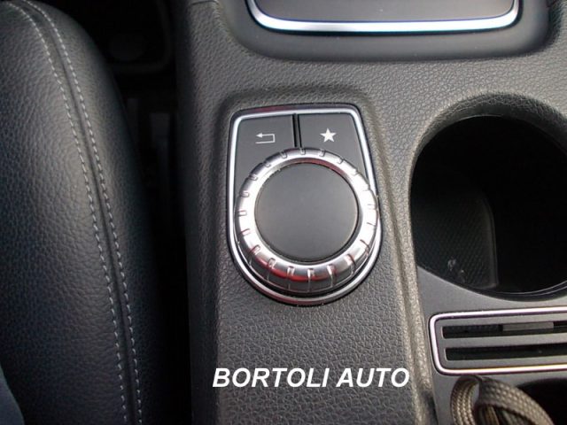 MERCEDES-BENZ GLA 200 usata, con Bluetooth