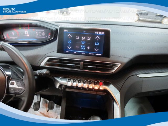 PEUGEOT 3008 usata, con Autoradio