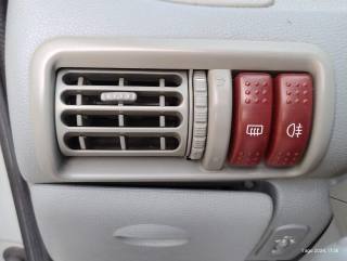 RENAULT Twingo usata 28