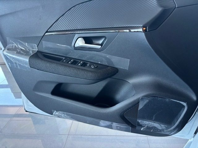 PEUGEOT 208 usata, con Bluetooth