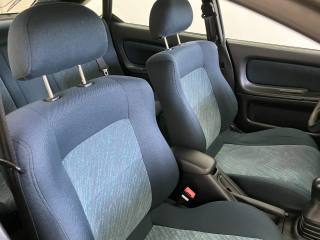 MAZDA 323 usata 31