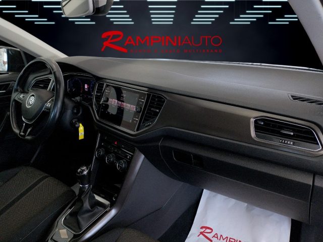 VOLKSWAGEN T-Roc usata 17