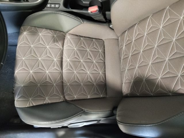 TOYOTA Yaris Cross usata, con ESP