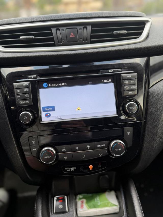 NISSAN Qashqai usata 21
