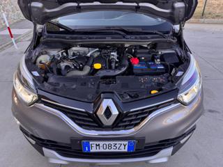 RENAULT Captur usata, con Bracciolo