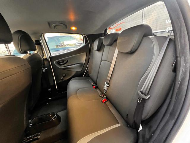 LANCIA Ypsilon usata 10