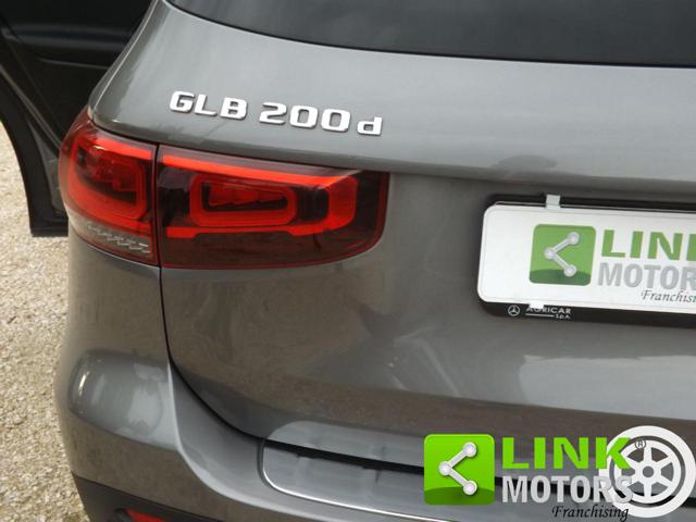 MERCEDES-BENZ GLB 200 usata 53