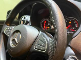 MERCEDES-BENZ B 180 usata, con Cronologia tagliandi