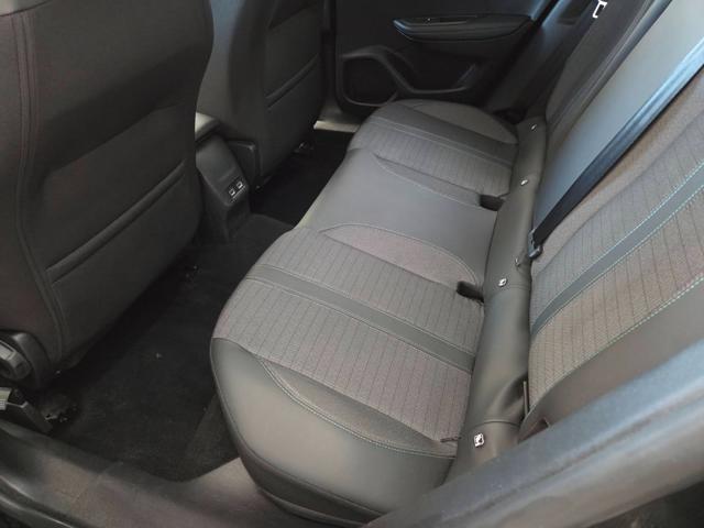 PEUGEOT 2008 usata, con Controllo automatico clima