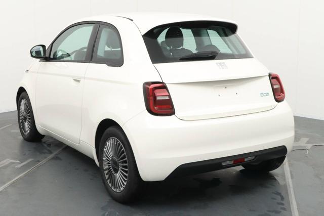 FIAT 500e usata, con Autoradio
