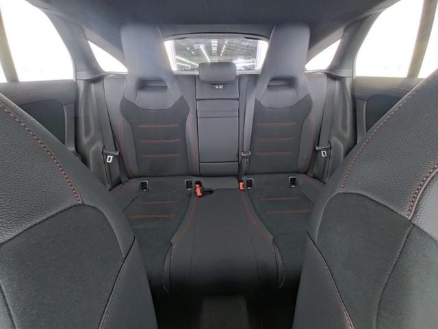 MERCEDES-BENZ CLA 180 usata, con Controllo trazione