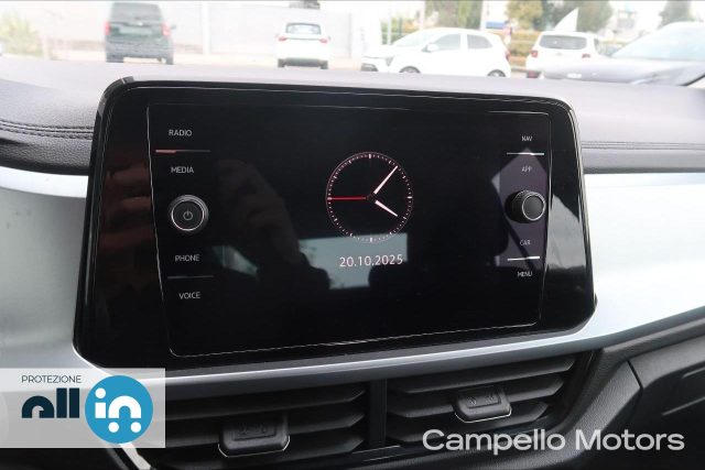 VOLKSWAGEN T-Roc usata 8