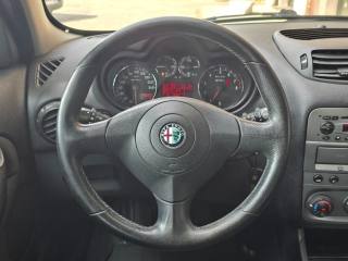 ALFA ROMEO 147 usata, con Supporto lombare