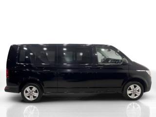 VOLKSWAGEN Caravelle usata, con Airbag laterali