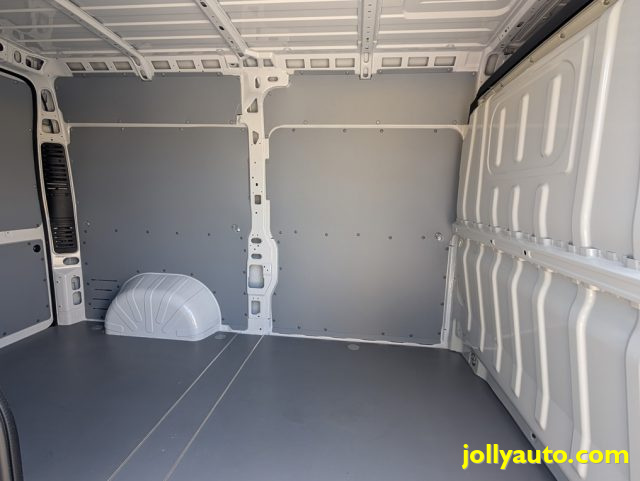 OPEL Movano usata, con Sensori di parcheggio posteriori