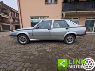ALFA ROMEO 75 usata 8