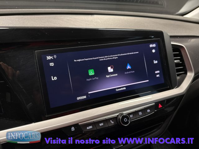 OPEL Grandland usata, con Volante in pelle