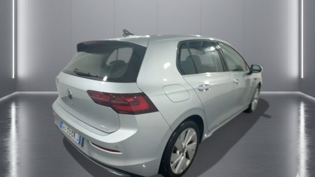 VOLKSWAGEN Golf usata, con Airbag