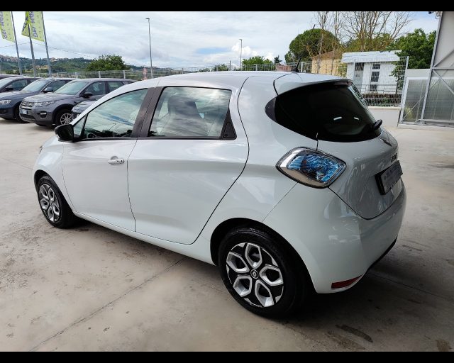 RENAULT ZOE usata, con Climatizzatore