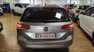 VOLKSWAGEN Passat Variant usata, con Airbag laterali