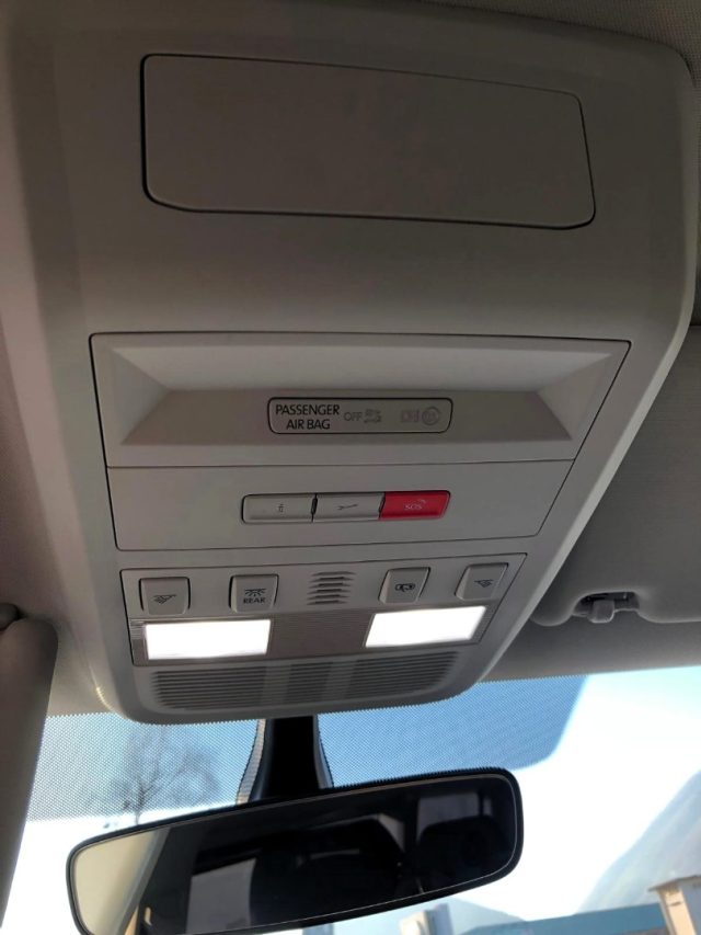 VOLKSWAGEN Caravelle usata, con Apple CarPlay