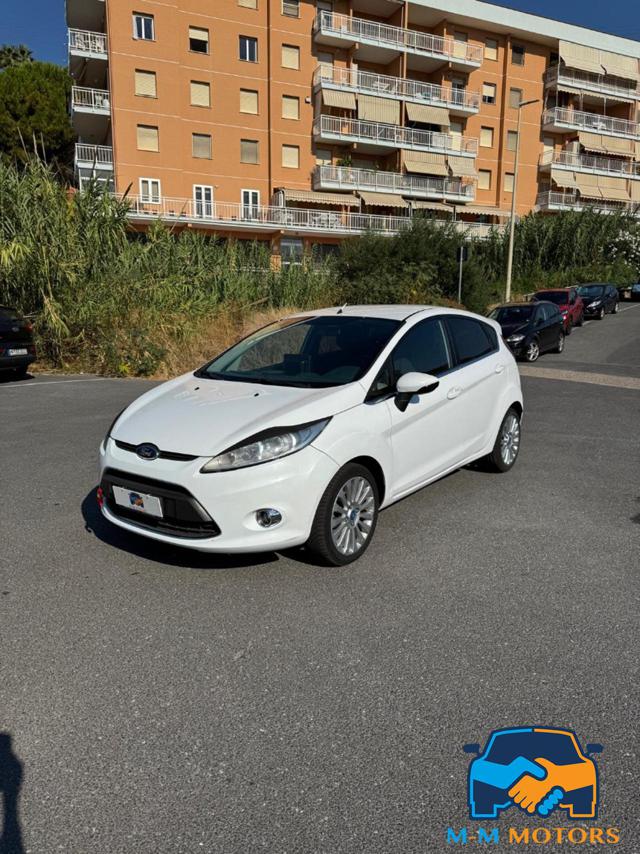 FORD Fiesta usata, con ABS