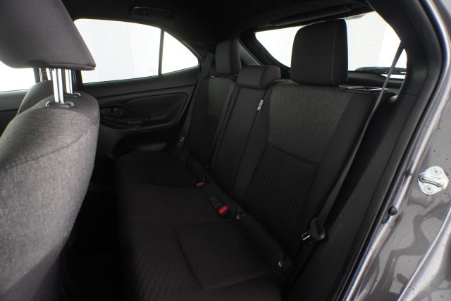 TOYOTA Yaris Cross usata 3