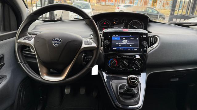 LANCIA Ypsilon usata, con Boardcomputer