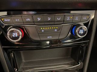 OPEL Astra usata, con Fari LED