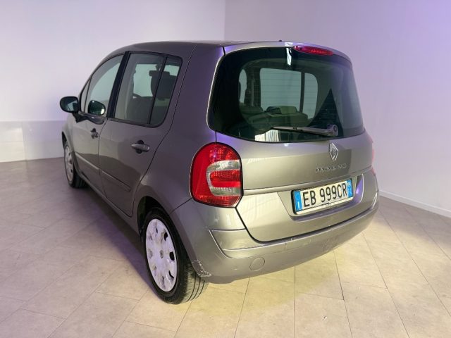 RENAULT Grand Modus usata 9