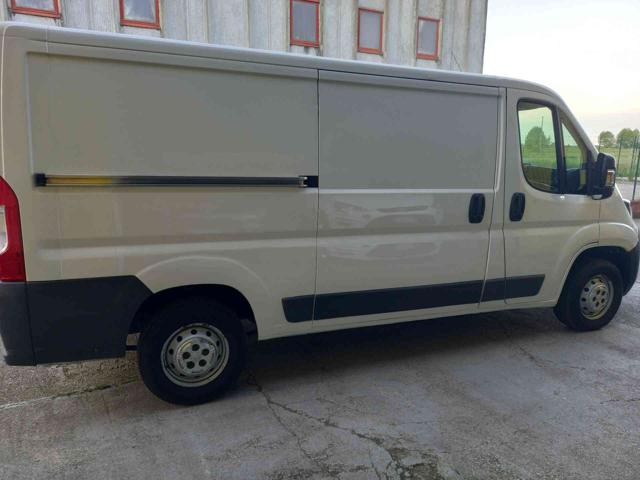 PEUGEOT Boxer usata, con Fendinebbia