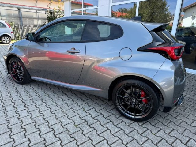 TOYOTA Yaris usata, con Airbag laterali