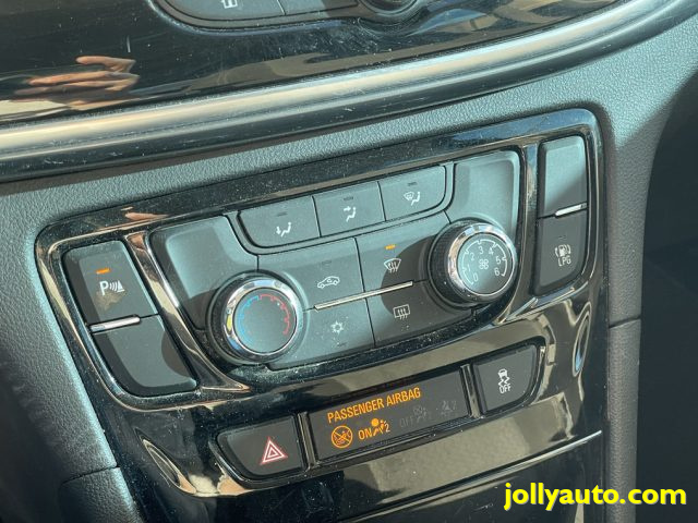 OPEL Mokka X usata, con Touch screen