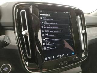 VOLVO XC40 usata, con USB