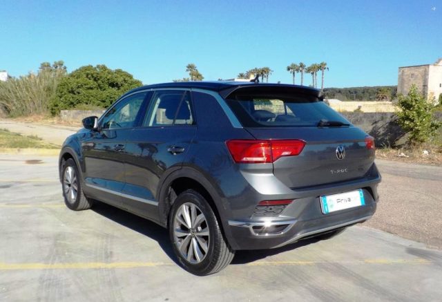 VOLKSWAGEN T-Roc usata, con Cerchi in lega