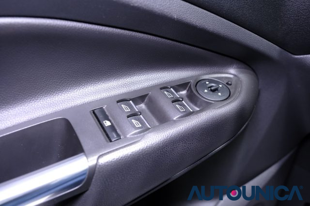 FORD Kuga usata, con Telecamera per parcheggio assistito