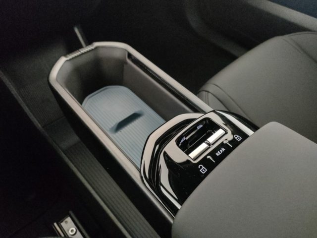 VOLVO EX30 usata, con Servosterzo