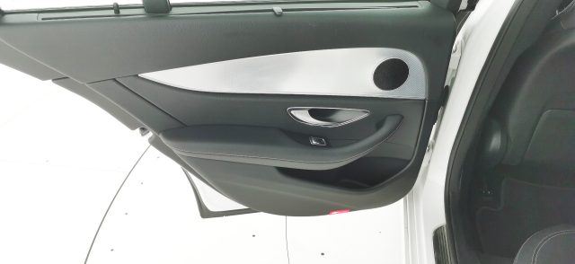 MERCEDES-BENZ E 300 usata, con Sensore di pioggia