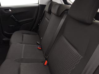 PEUGEOT 208 usata, con Sedile posteriore sdoppiato