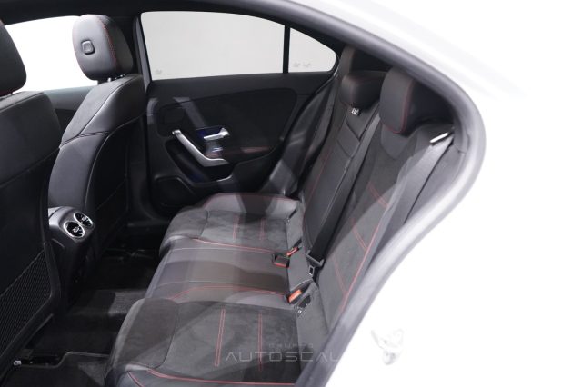 MERCEDES-BENZ A 180 usata, con Isofix