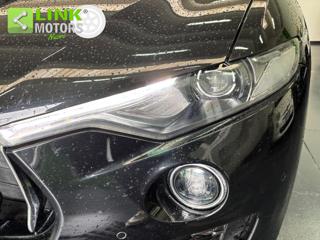 MASERATI Levante usata, con Fendinebbia