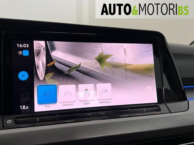 VOLKSWAGEN Golf usata, con Fari LED