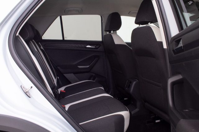 VOLKSWAGEN T-Roc usata 8