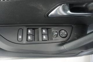 PEUGEOT 2008 usata, con USB