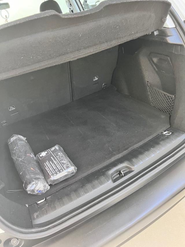 PEUGEOT 2008 usata, con Controllo trazione