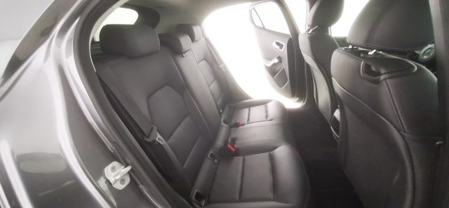 MERCEDES-BENZ GLA 200 usata 45