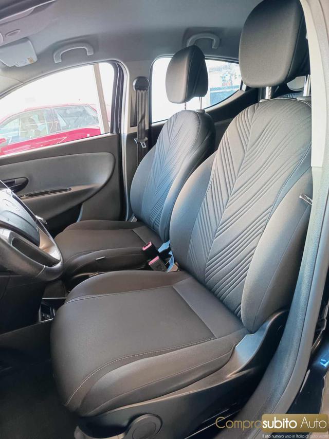 LANCIA Ypsilon usata, con Immobilizzatore elettronico