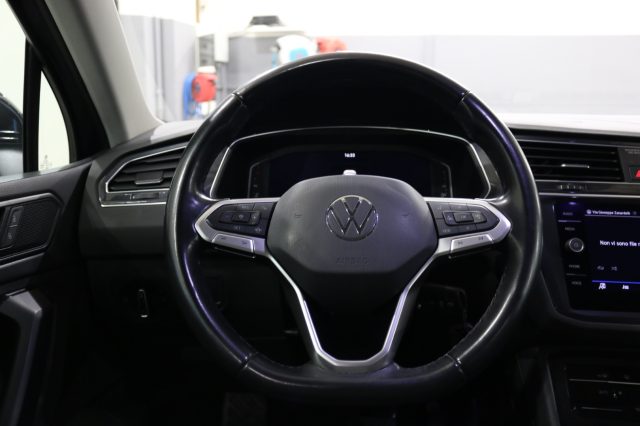 VOLKSWAGEN Tiguan usata, con Sensore di pioggia